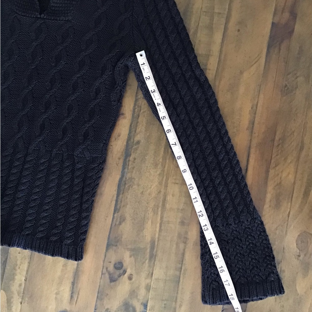 Kenneth Cole Sweater - Picture 11 of 11